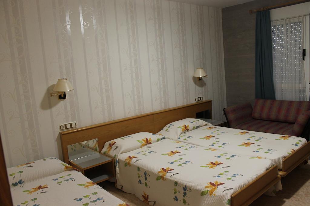 Hostal Burbia Villafranca Del Bierzo Eksteriør bilde